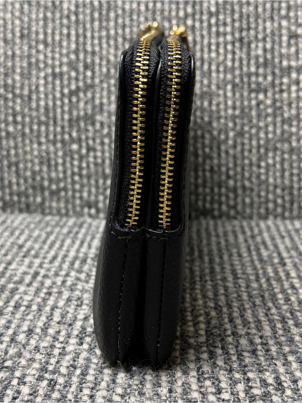Coach F87587 Double Zip Large Wristlet Wallet Black Pebbled Leather Gold READ - Picture 5 of 14
